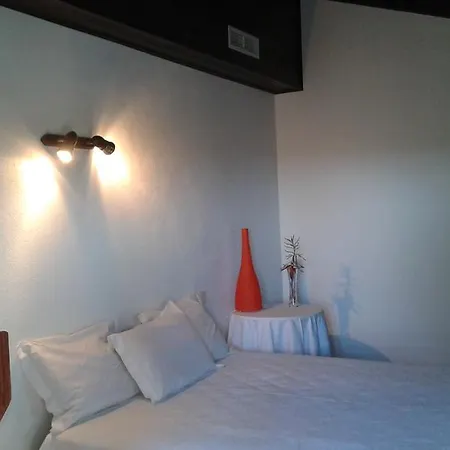 In Bed With Lisbon - Castelo De Bode Guest house *