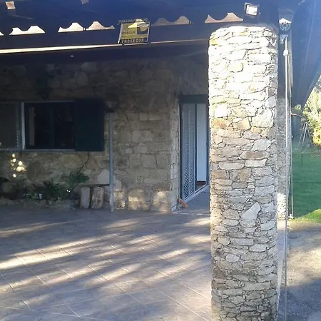 Guest house In Bed With Lisbon - Castelo De Bode